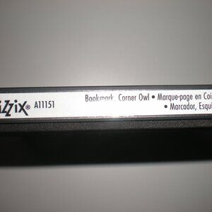 Sizzix Bigz Owl Corner Bookmark Die #A11151